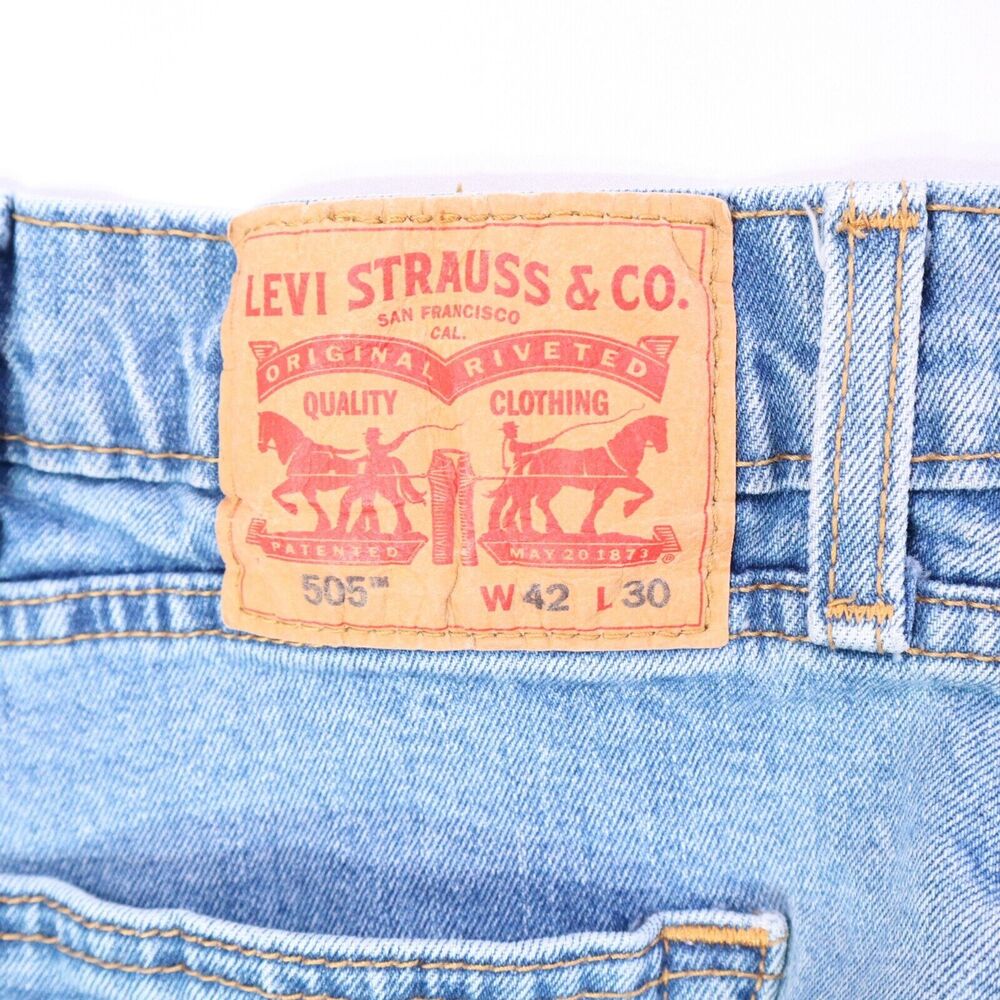 Levi Strauss & Co.  Jeans Men's size 42 x 30 Relaxed Fit Denim Pants